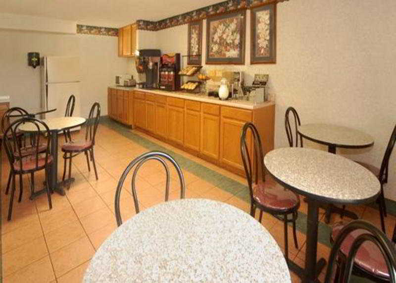 Red Roof Inn Cartersville-Emerson-Lakepoint North Restoran gambar